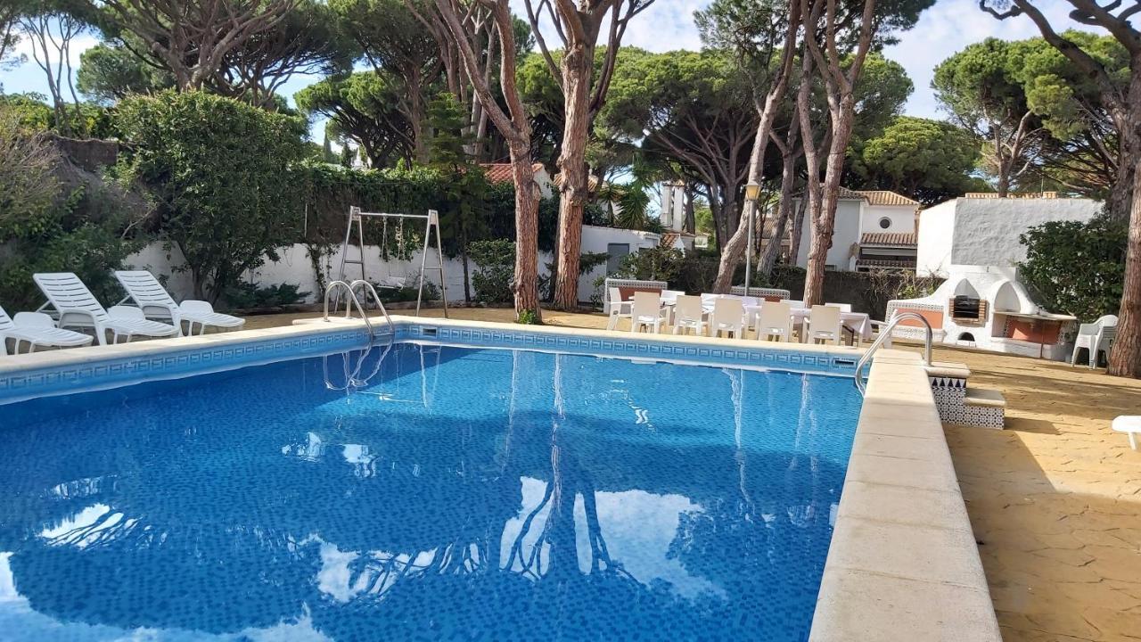 Luxury Style Villa Aurora 罗切 外观 照片