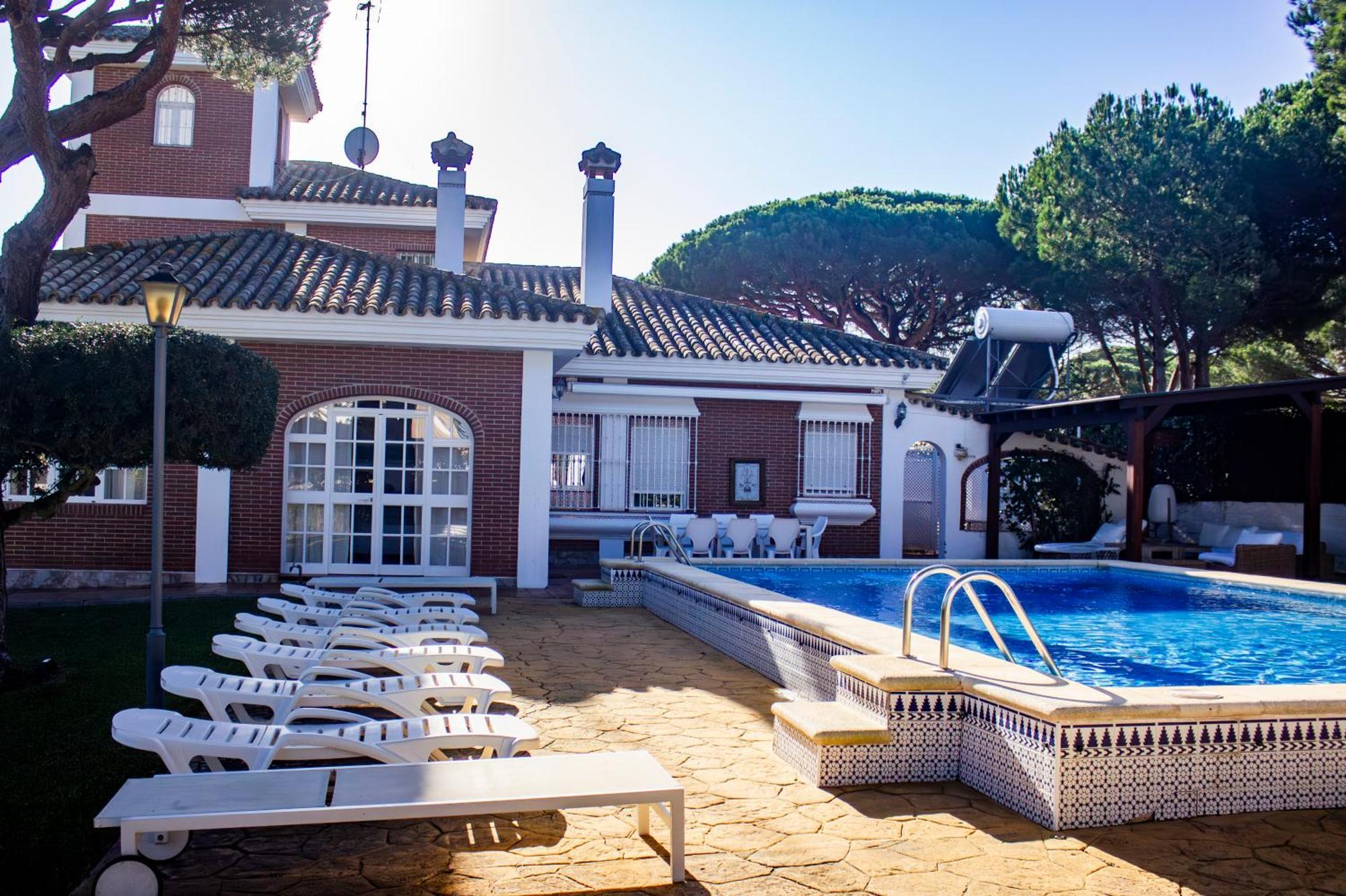 Luxury Style Villa Aurora 罗切 外观 照片